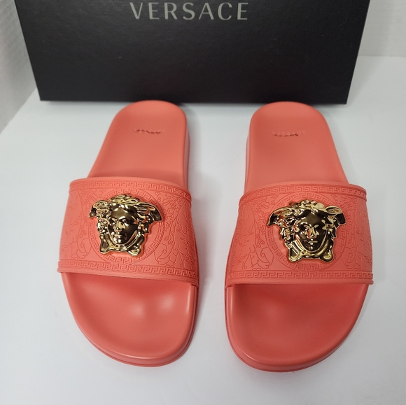 Versace Palazzo Pool Slides size 36.5 - Picture 2 of 12